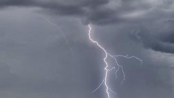 AA30F22E-E0FC-475D-B3E3-389595CB4238